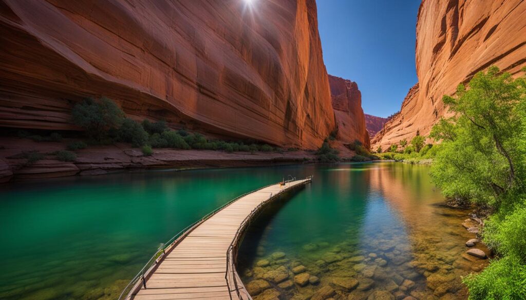 dock access hiking trails Glen Canyon